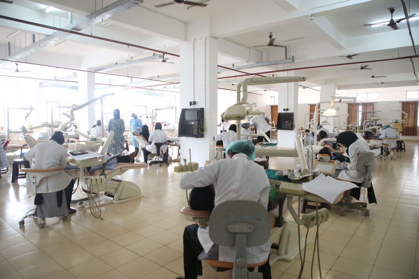 KMCT Dental College Mukkam, Kozhikode